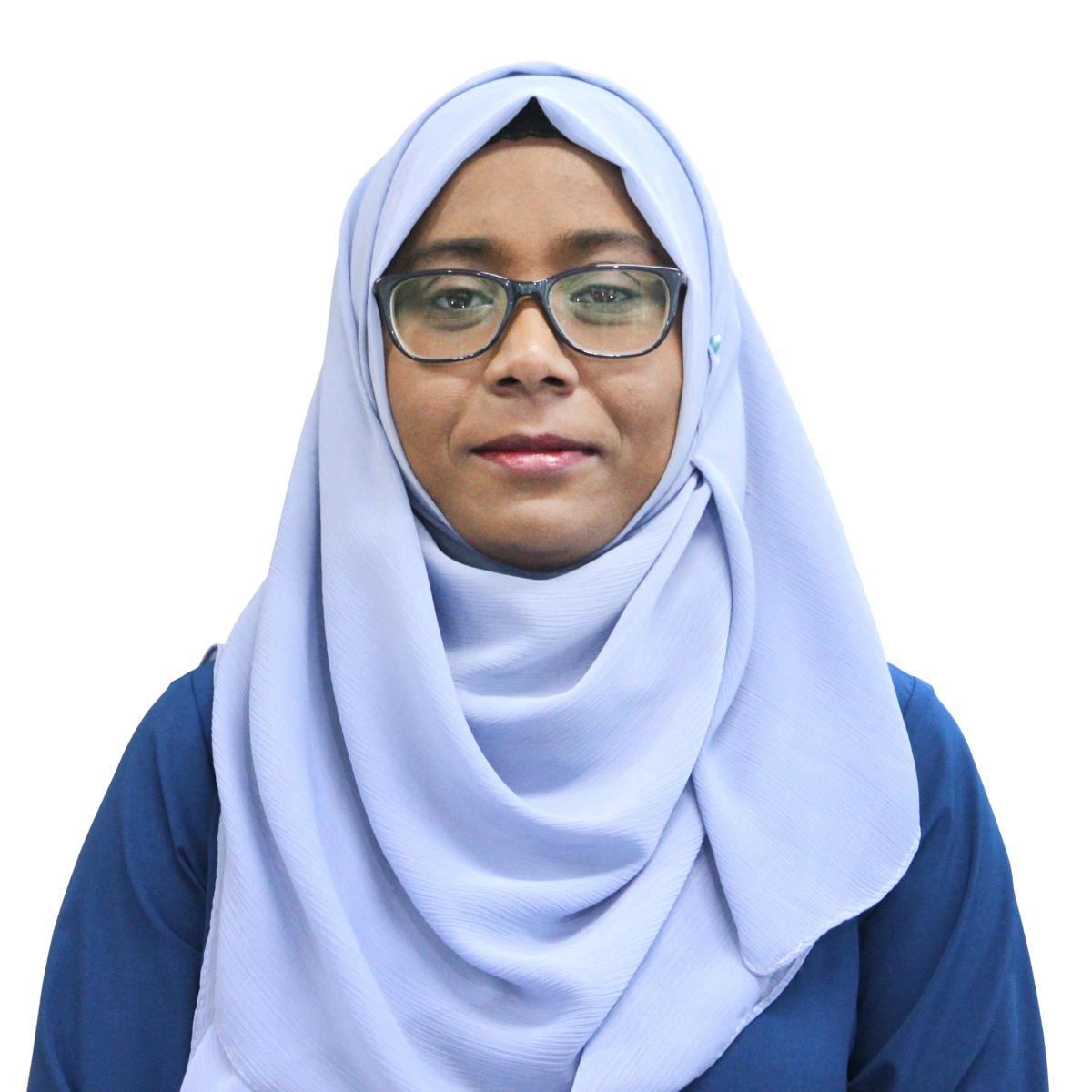 executive-ms-fathimath-nazira