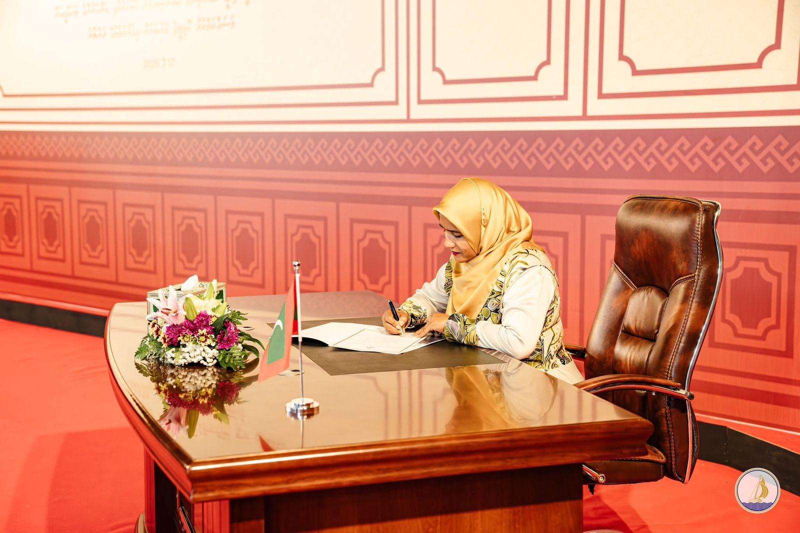 އަންހެނުންގެ ތަރައްޤީއަށް މަސައްކަތްކުރާ ކޮމިޓީތަކުގެ މުސާރައާއި އިނާޔަތްތައް ޕޭ ކޮމިޝަނުން ކަނޑައަޅައިފި