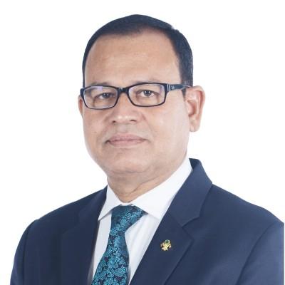 board-member-mr-adam-shareef-umar